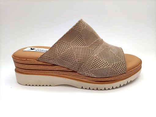 532 NOBUCK TAUPE